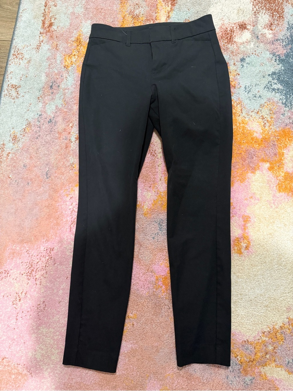 Old Navy Women’s Black High-Rise Pixie Skinny Ankle Length Pants